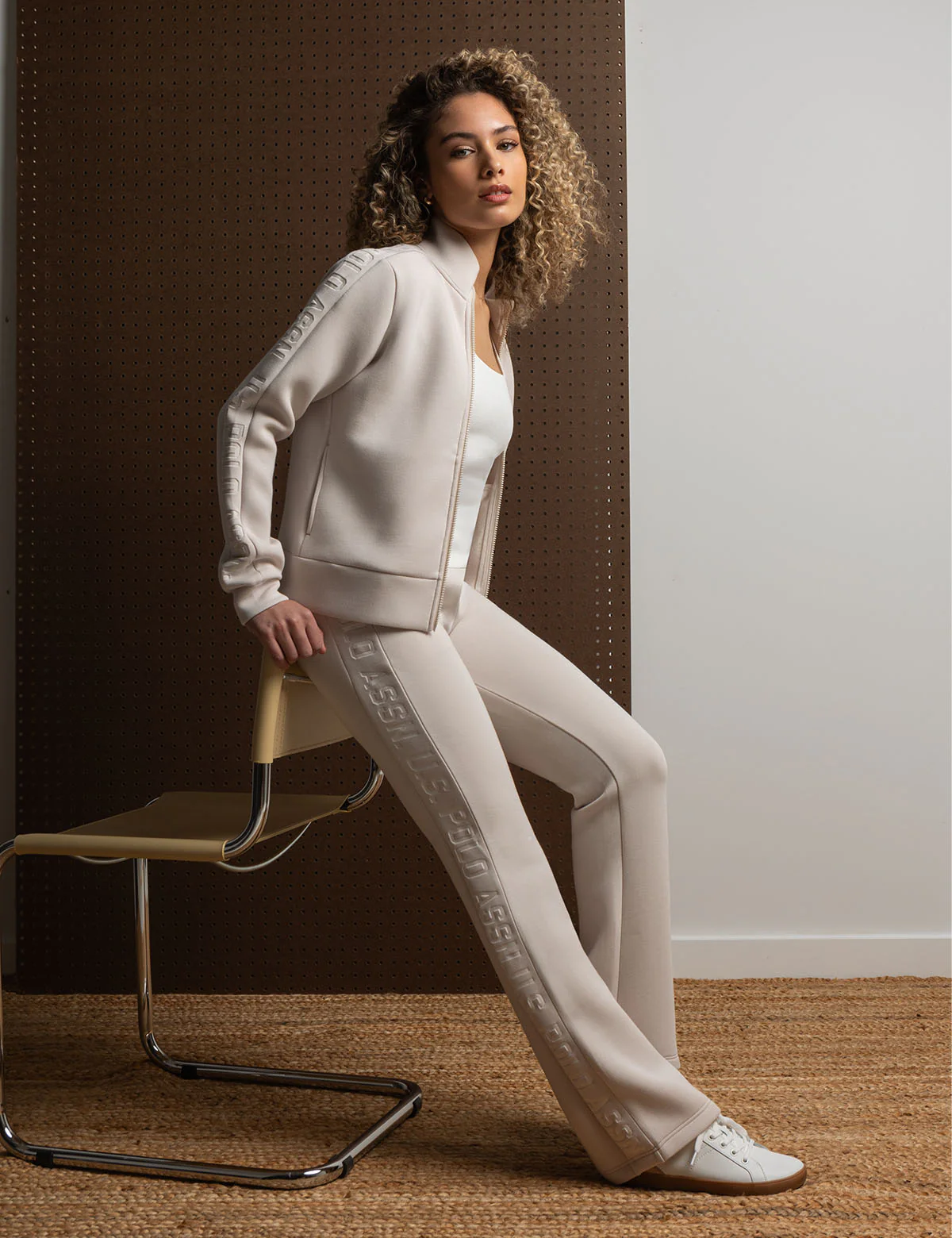 WHITE LABEL SCUBA BOOT CUT PANT