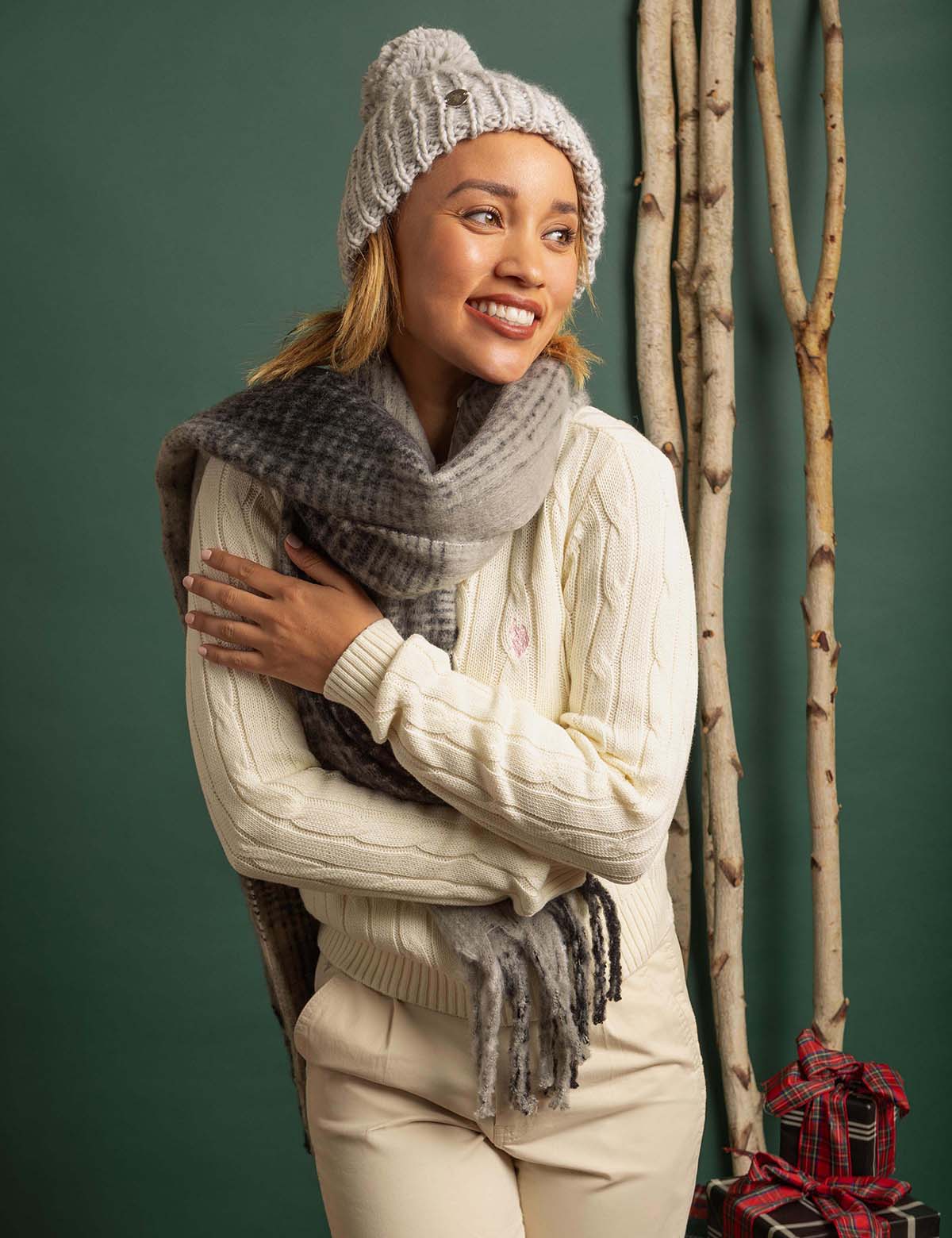 WOMENS POM POM BEANIE AND PLAID SCARF SET - Image 3