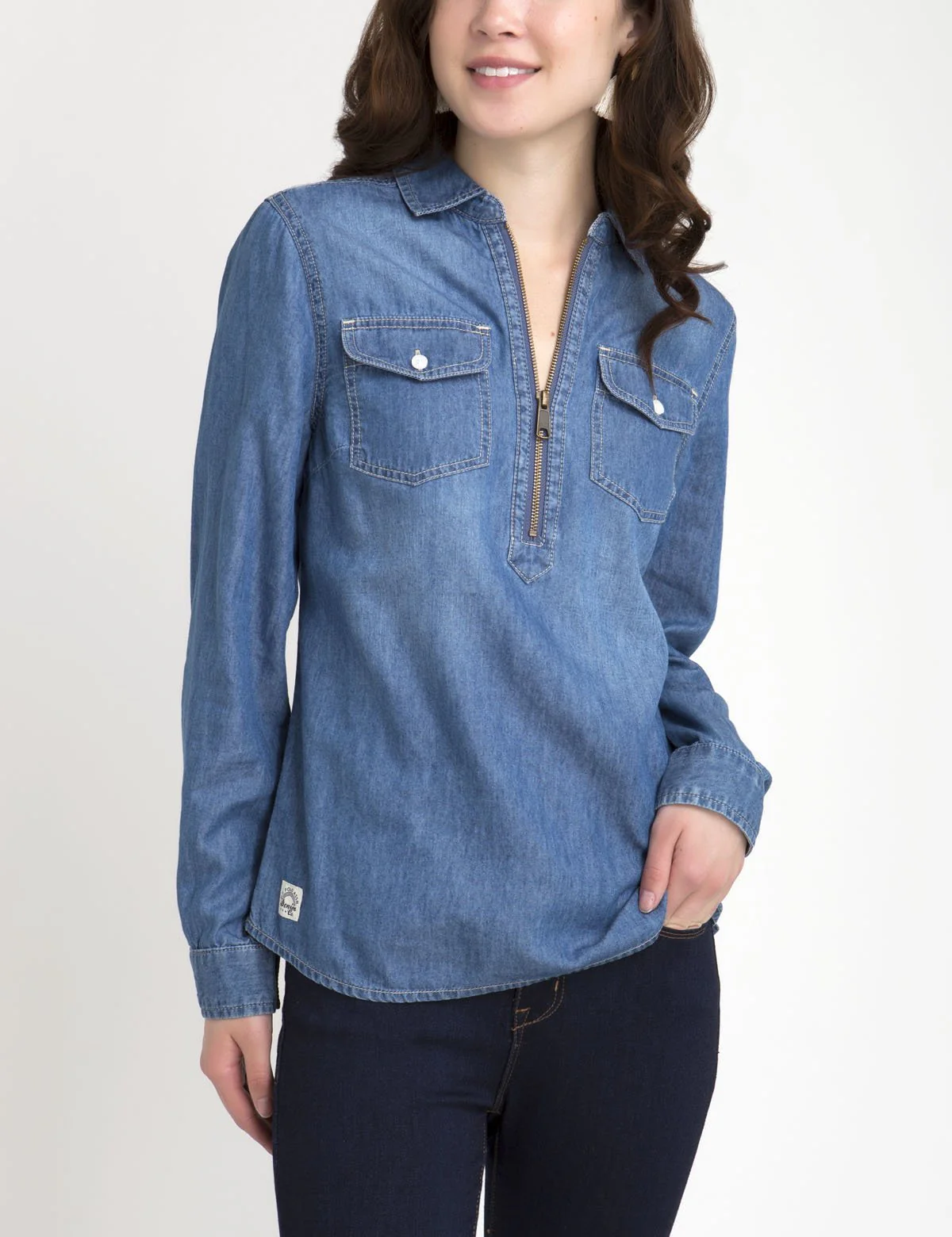 ZIP PLACKET POPOVER CHAMBRAY SHIRT